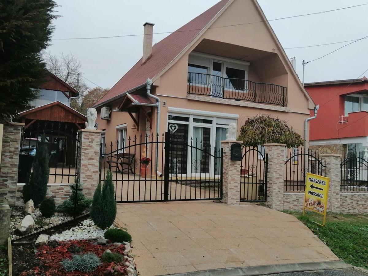 Erna Apartman Zalakaros Buitenkant foto
