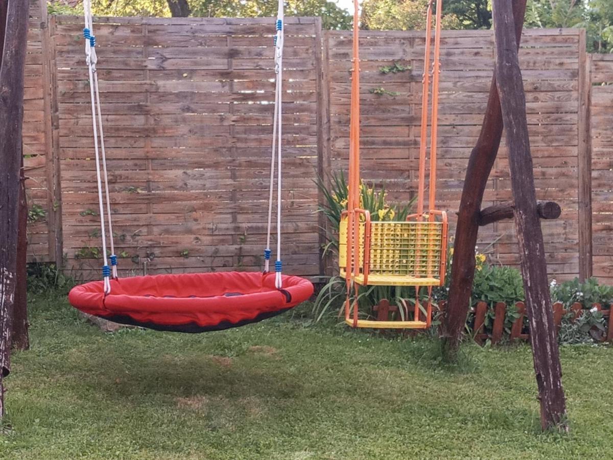 Erna Apartman Zalakaros Buitenkant foto