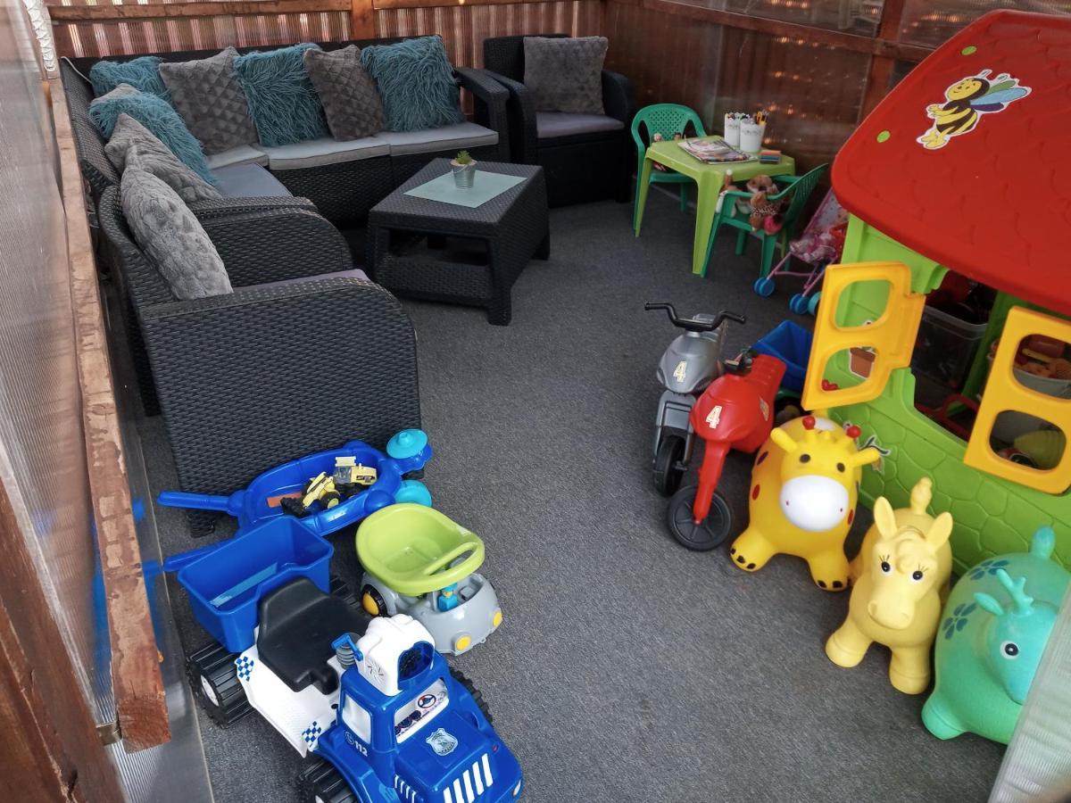 Erna Apartman Zalakaros Buitenkant foto